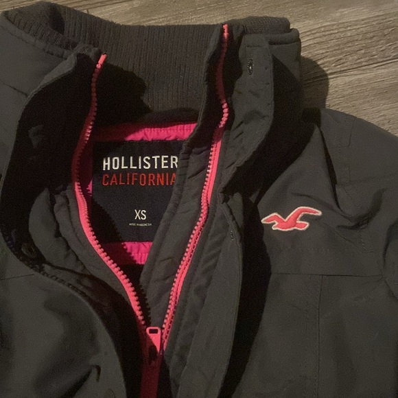 Super cute HOLLISTER jacket - Picture 3 of 5